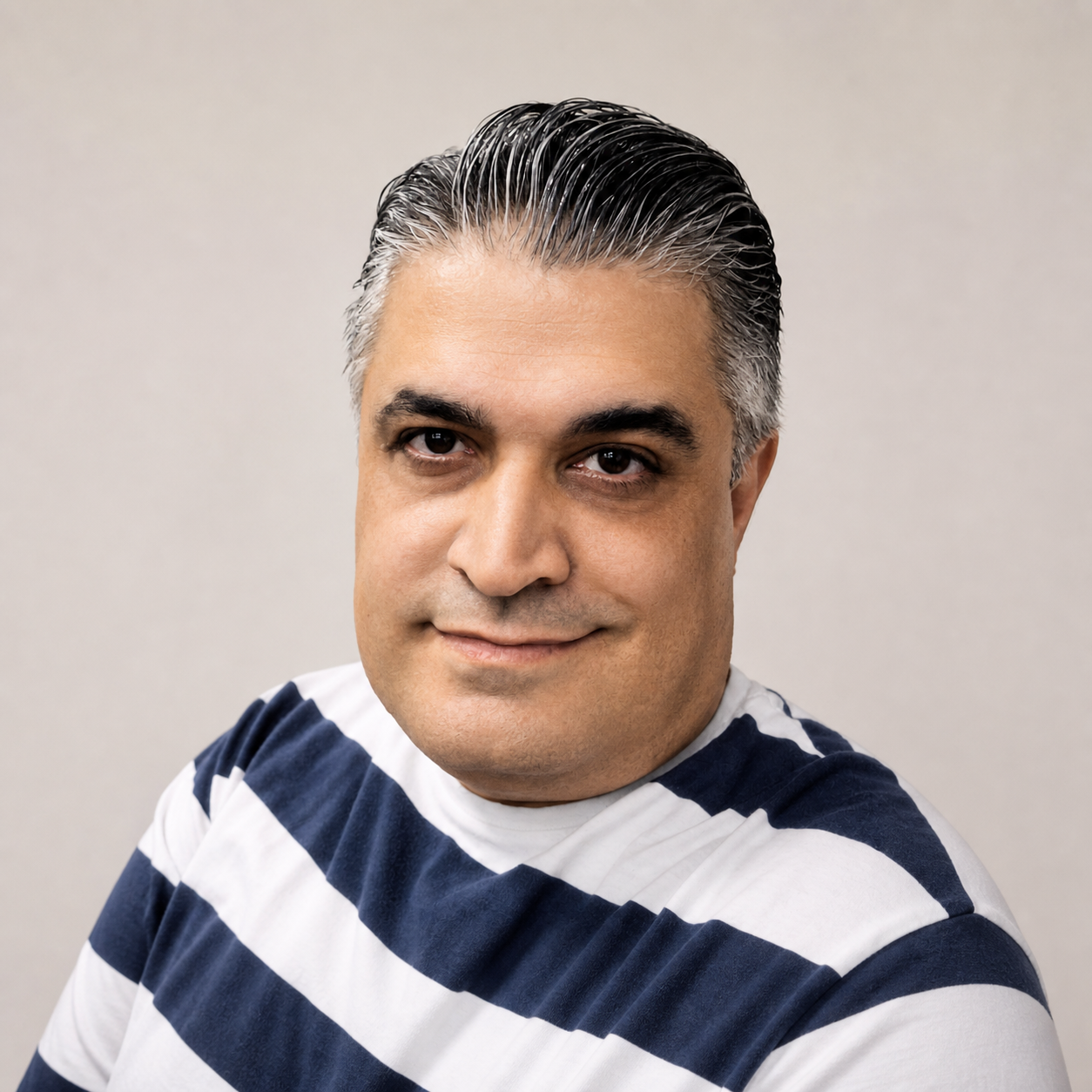 عکس علی میوه نژاد